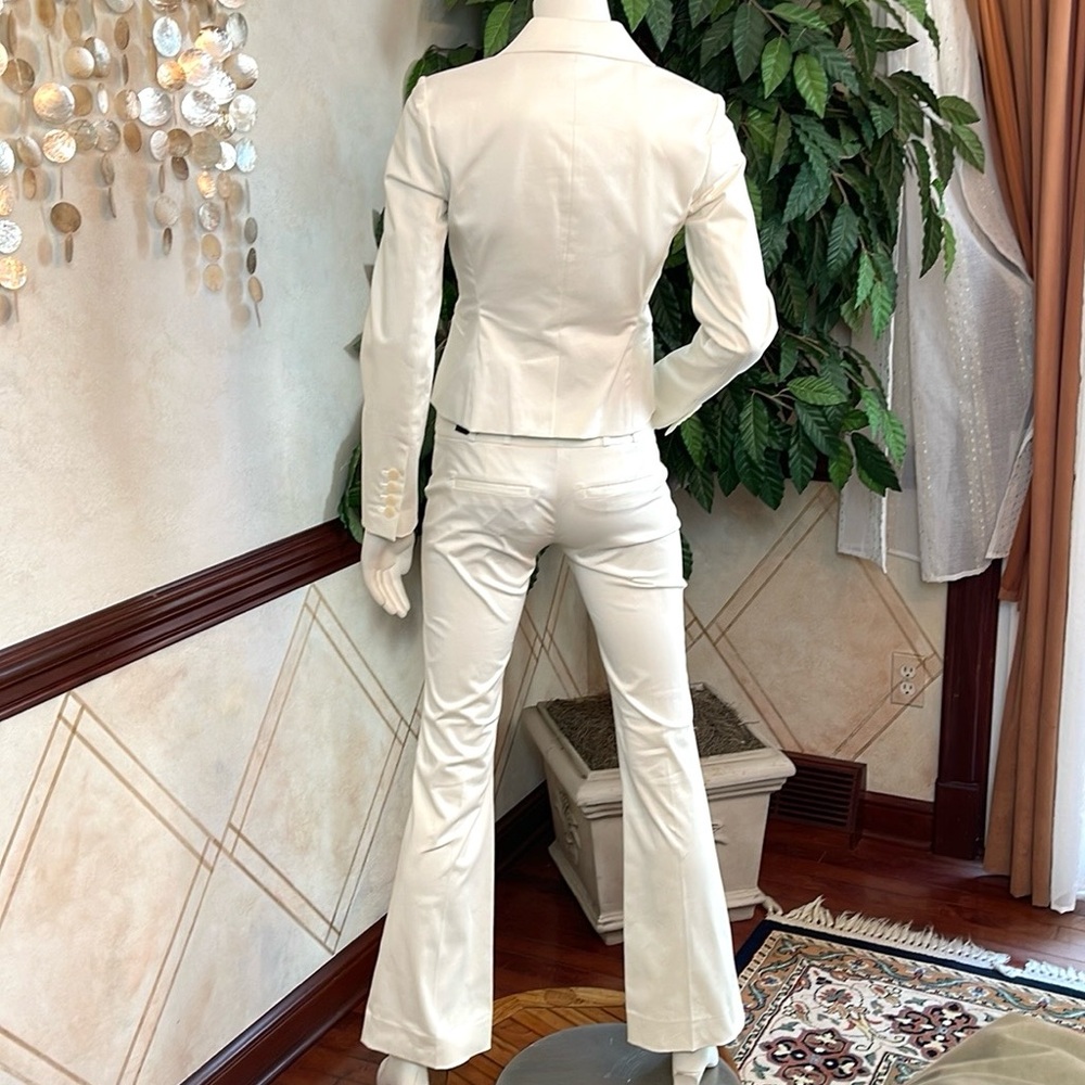 THE LIMITED ECRU CLASSIC PANT SUIT - Picture 3 of 13